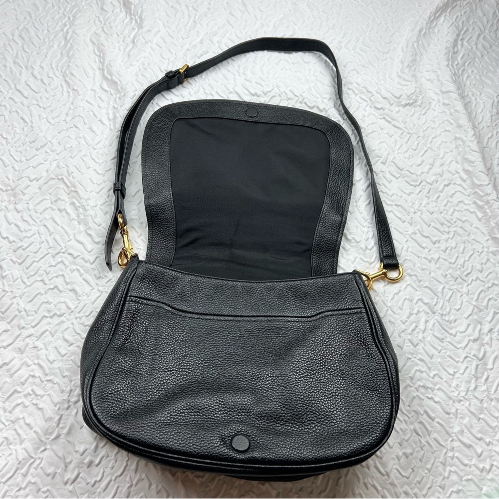 Marc Jacobs Empire City Messenger Leather
Crossbody Bag Black - Picture 7 of 12